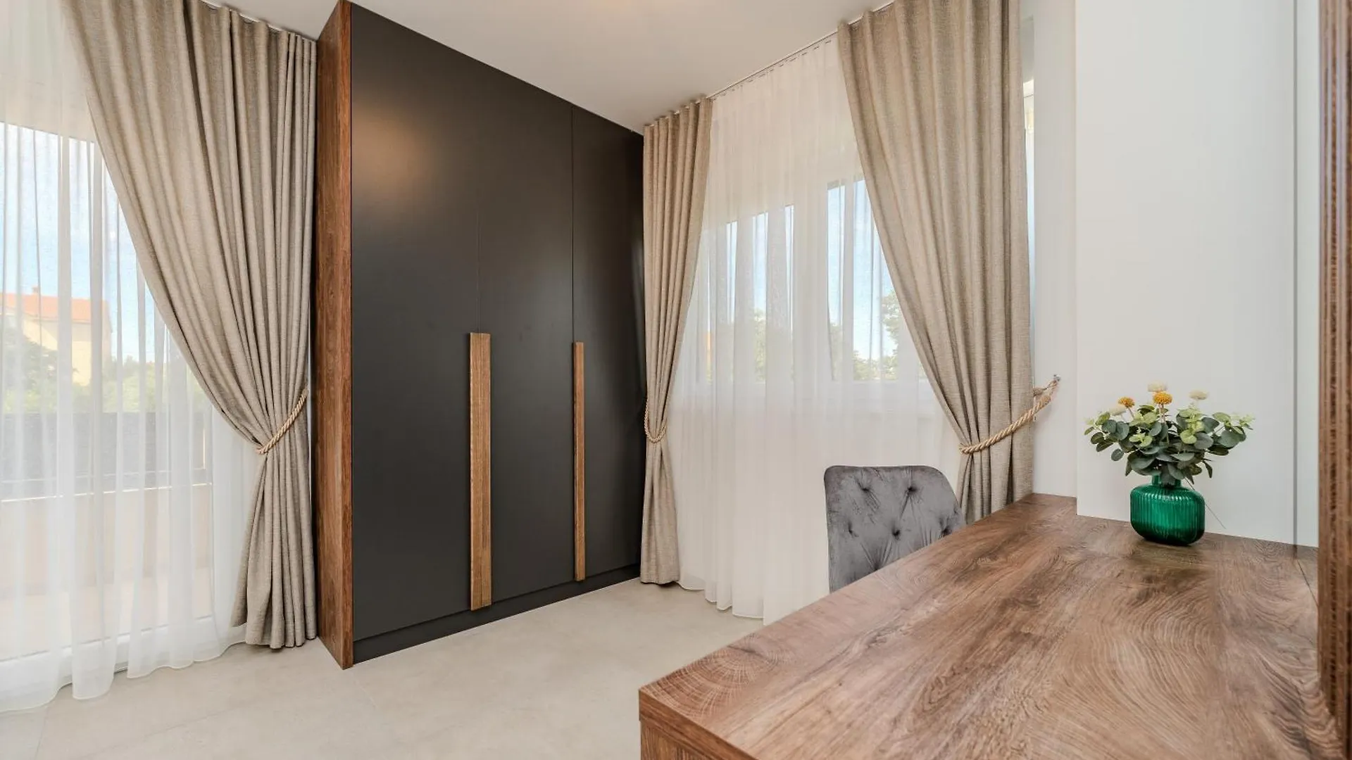 New Luxury Villa With Private Pool - By Ta Leut Agency Privlaka  Privlaka (Zadar)