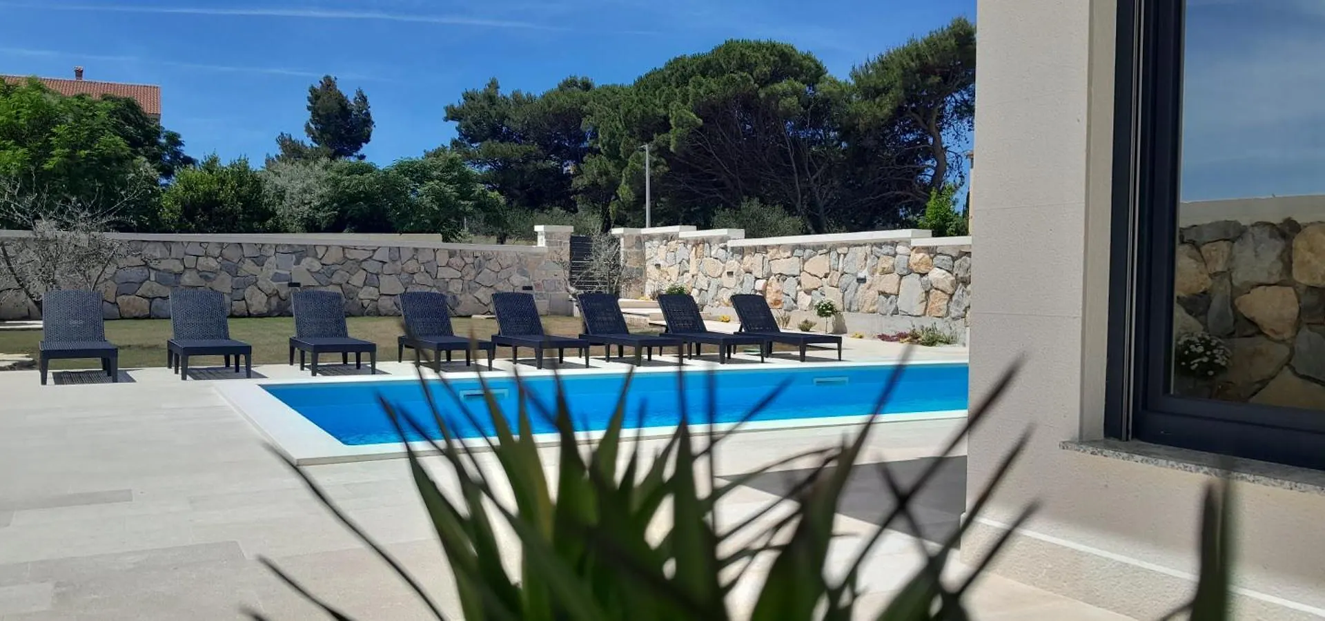 New Luxury Villa With Private Pool - By Ta Leut Agency Privlaka  Kroatië