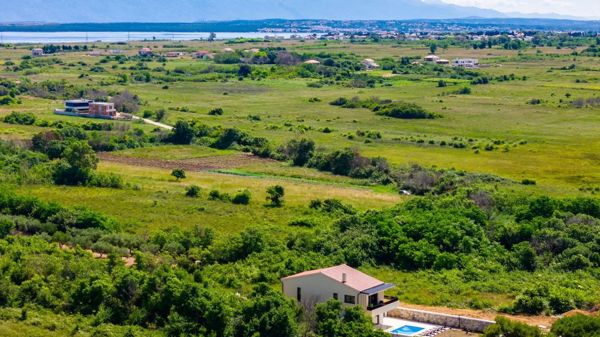 New Luxury Villa With Private Pool - By Ta Leut Agency Privlaka  Privlaka (Zadar)