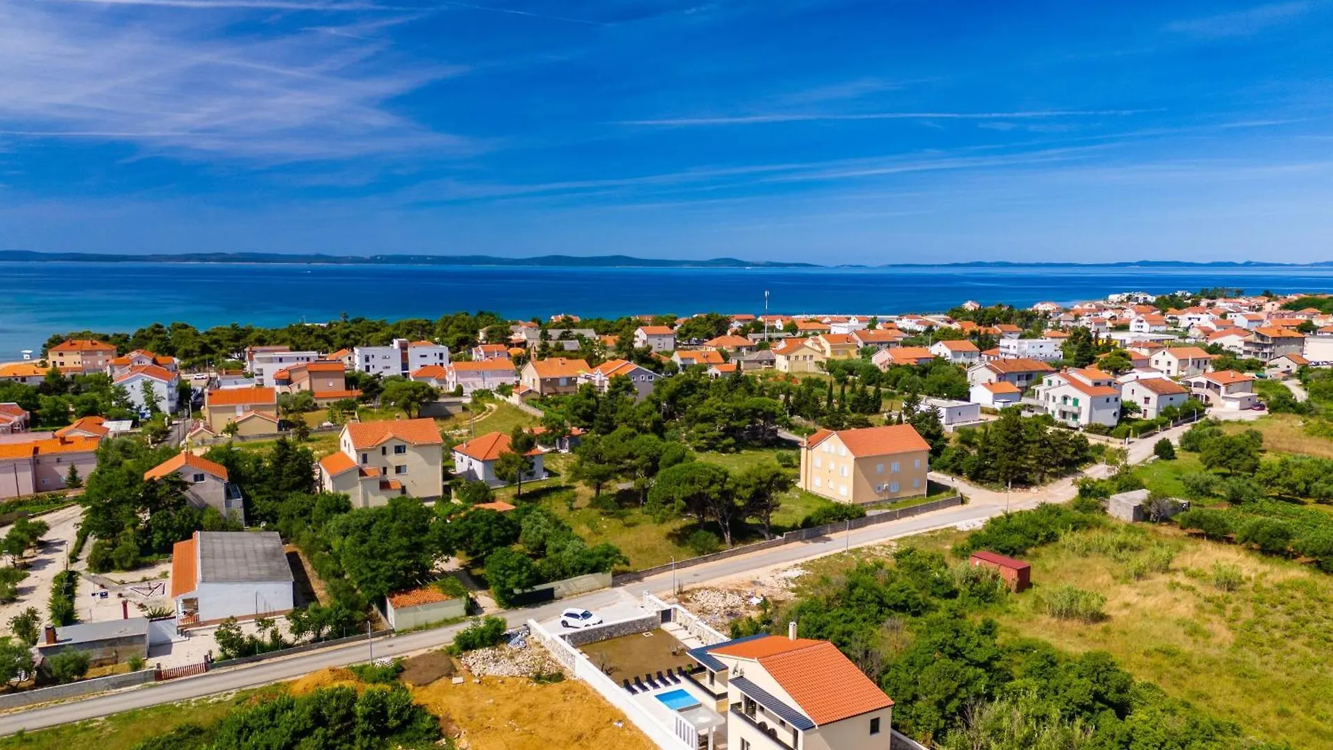 New Luxury Villa With Private Pool - By Ta Leut Agency Privlaka  Kroatië